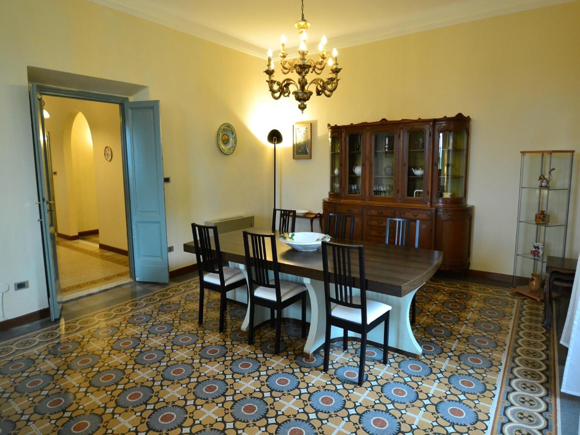 Lovely Holiday Home In Montefiridolfi With Hill View ภายนอก รูปภาพ