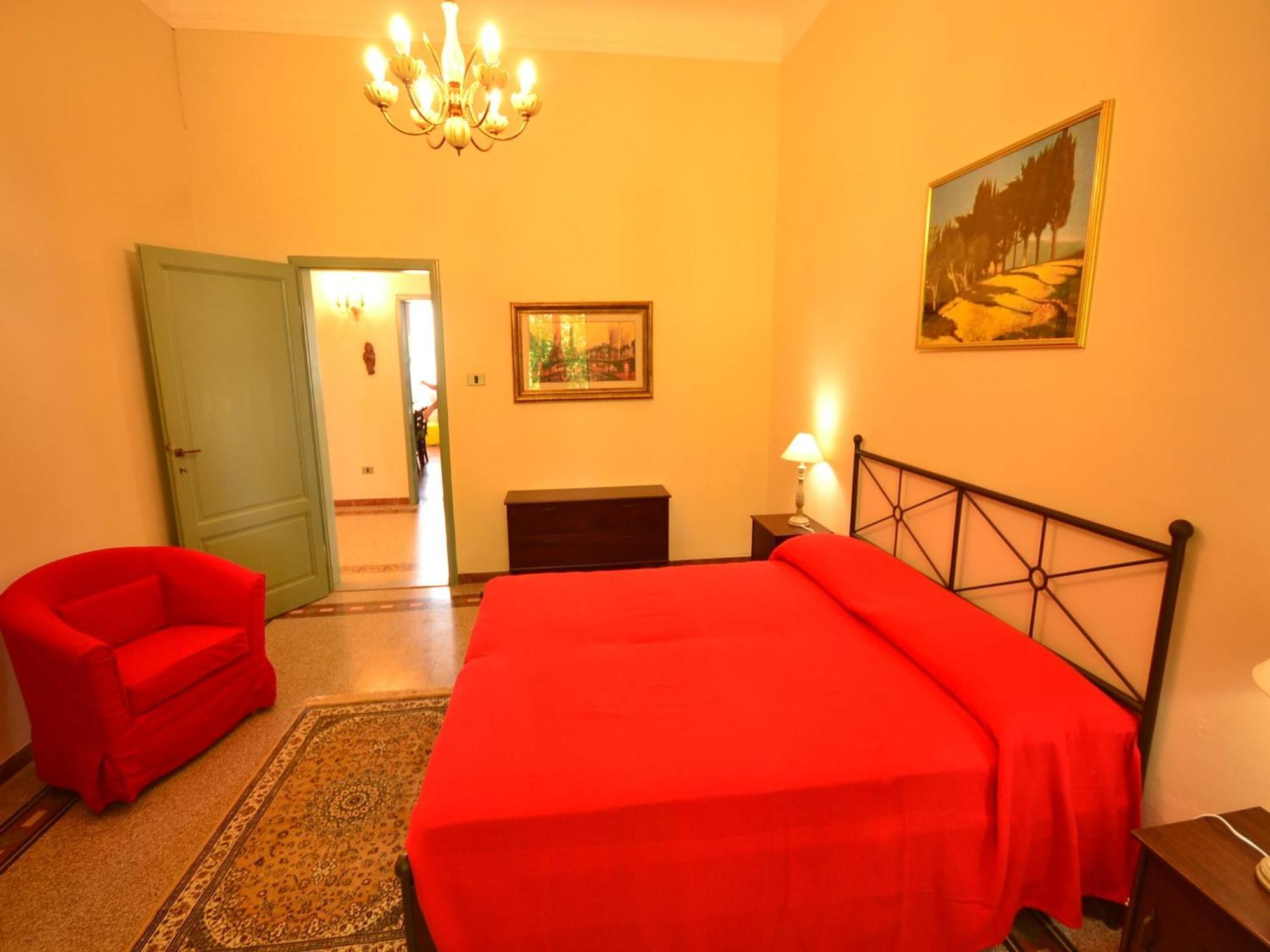 Lovely Holiday Home In Montefiridolfi With Hill View ภายนอก รูปภาพ