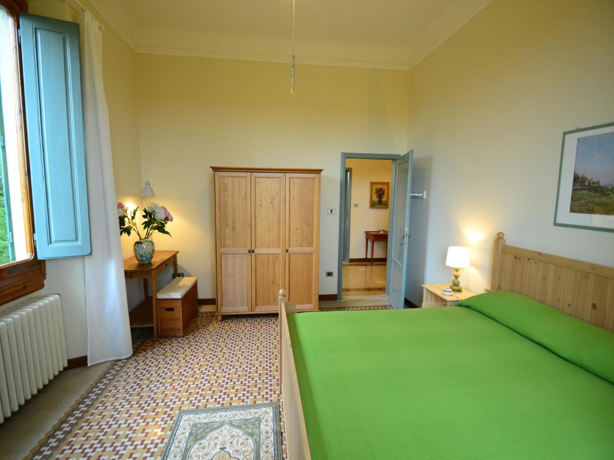 Lovely Holiday Home In Montefiridolfi With Hill View ภายนอก รูปภาพ