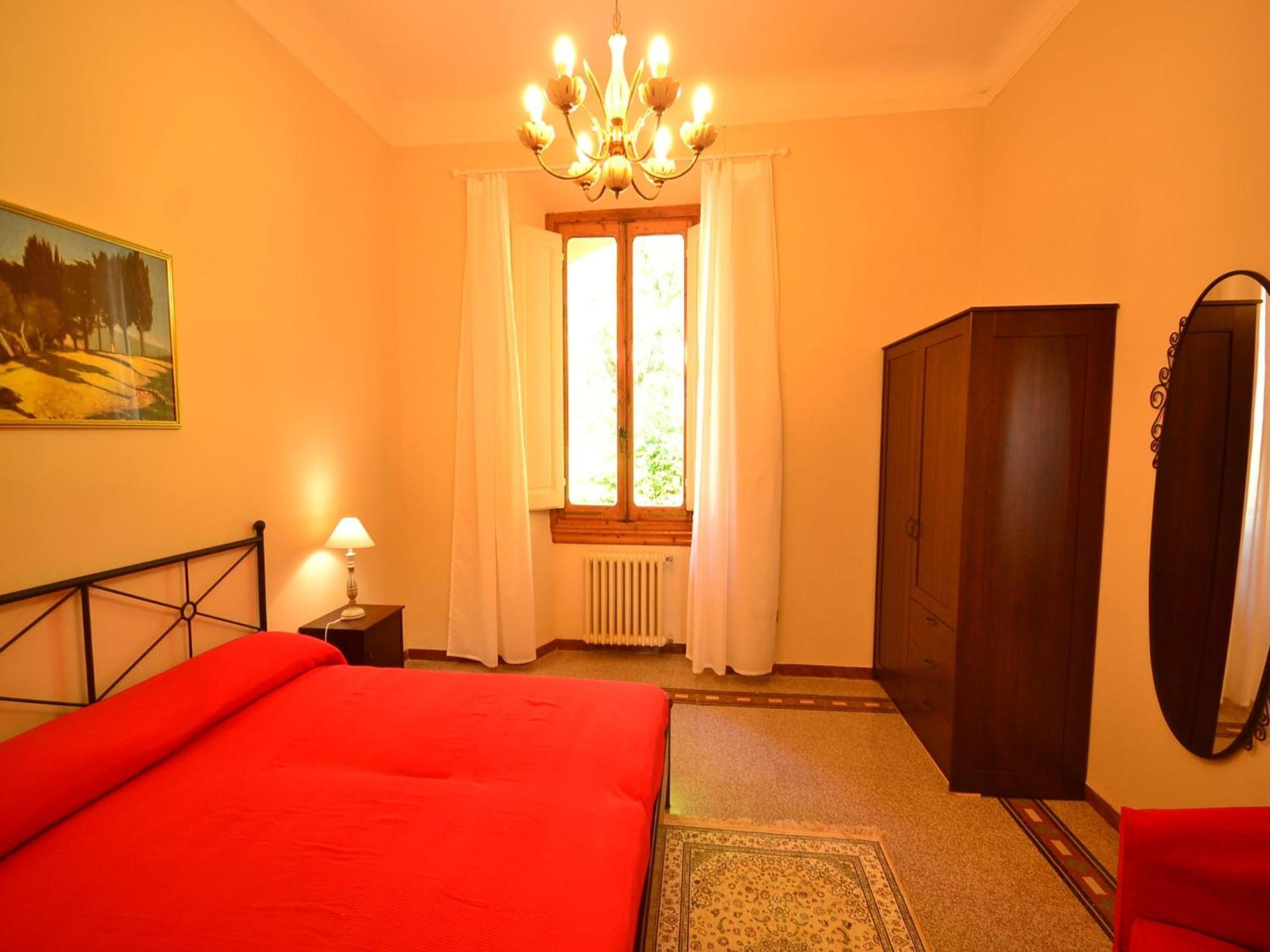 Lovely Holiday Home In Montefiridolfi With Hill View ภายนอก รูปภาพ